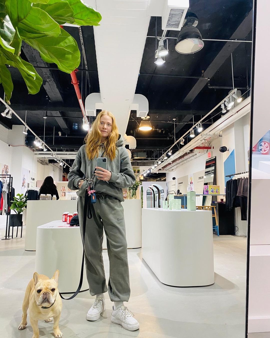 Naked Retail image by @sam_croney